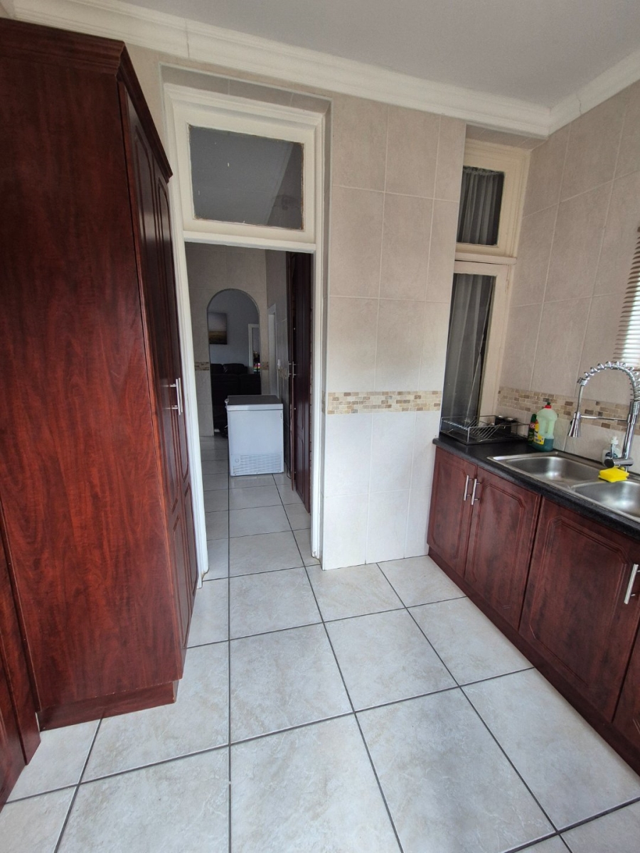 4 Bedroom Property for Sale in Bethlehem Free State